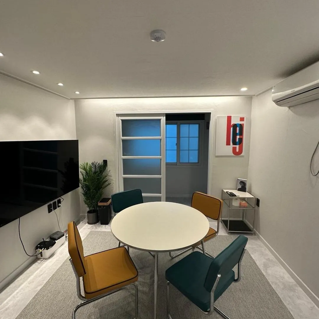 Stay Here Busan Apartment